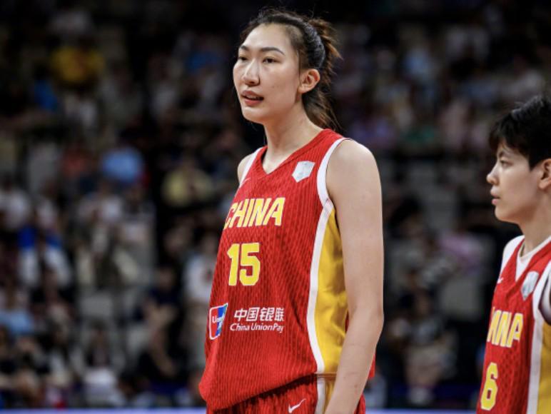 开云体育-韩旭：状态没达到巅峰要慢慢调整，世预赛三大中锋安全感满满